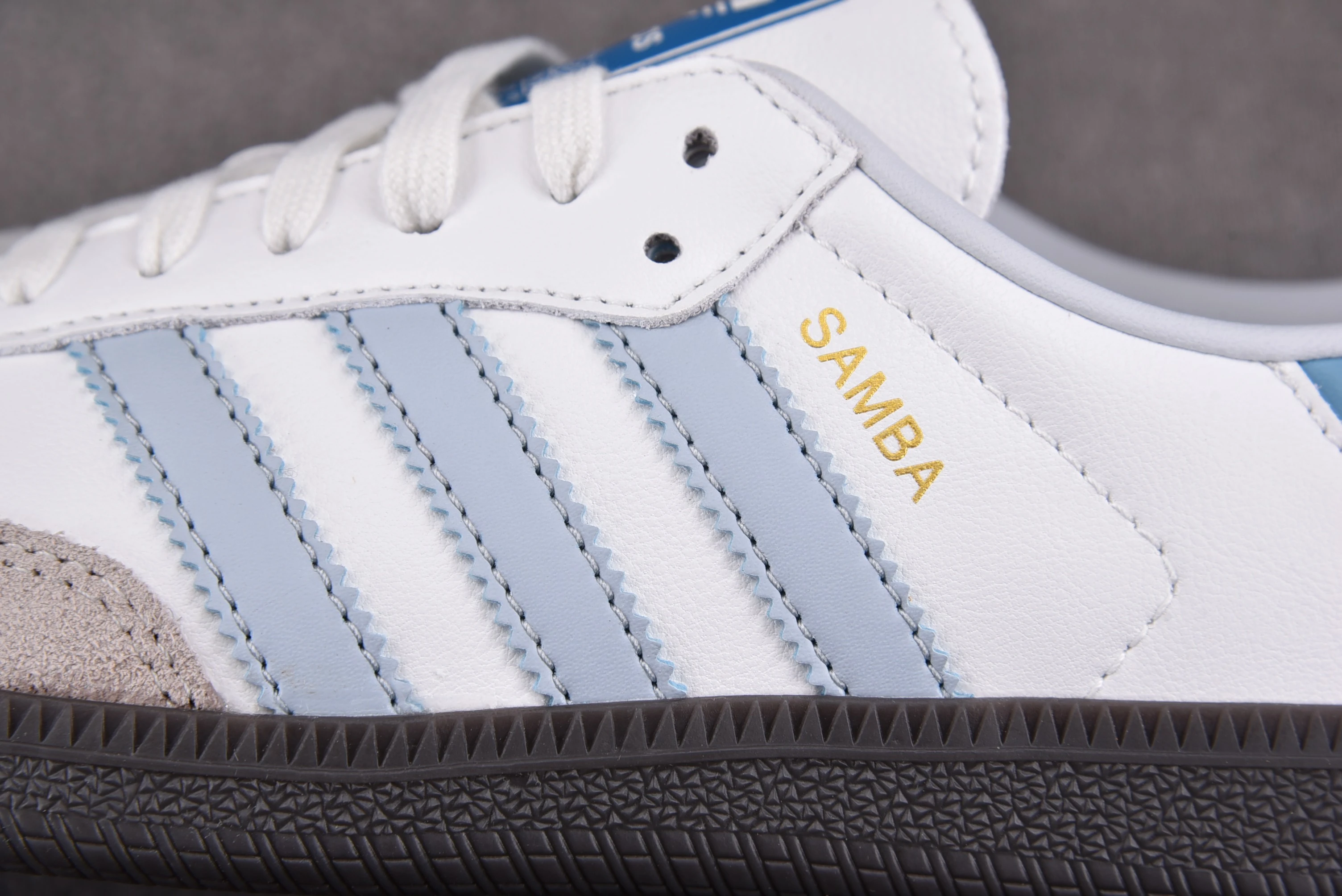 adidas Samba OG White Halo Blue