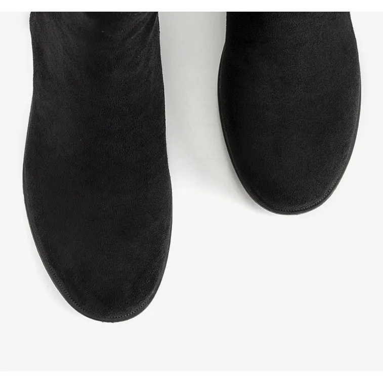 Black classic Annota boots