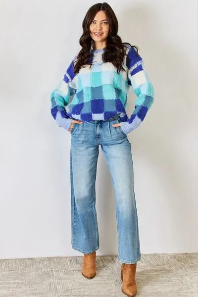 Checkered Round Neck Long Sleeve Sweater