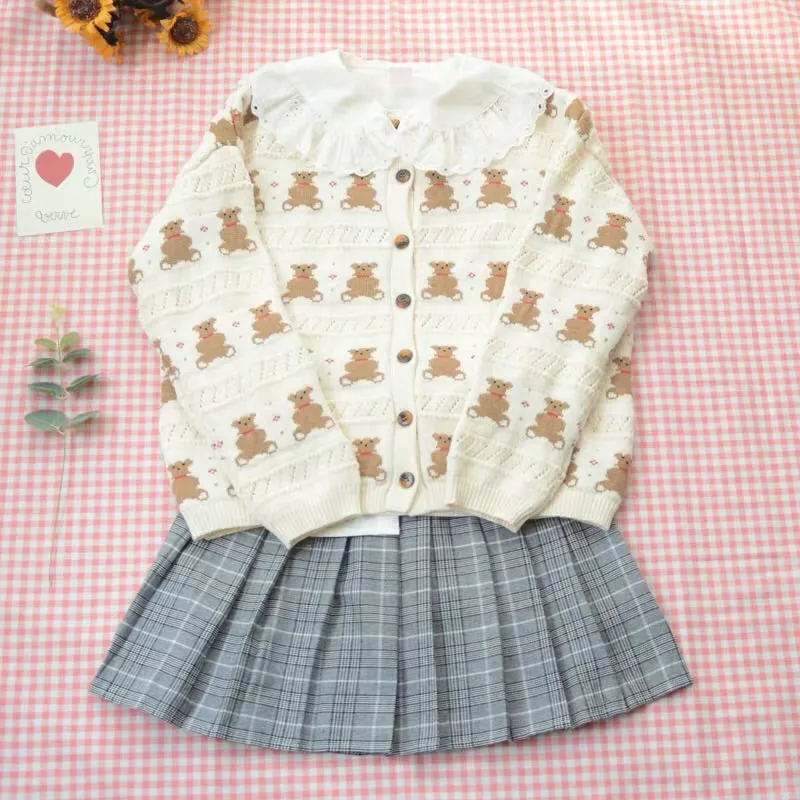 CUTE BEAR KNIT CARDIGAN SWEATER BY21060