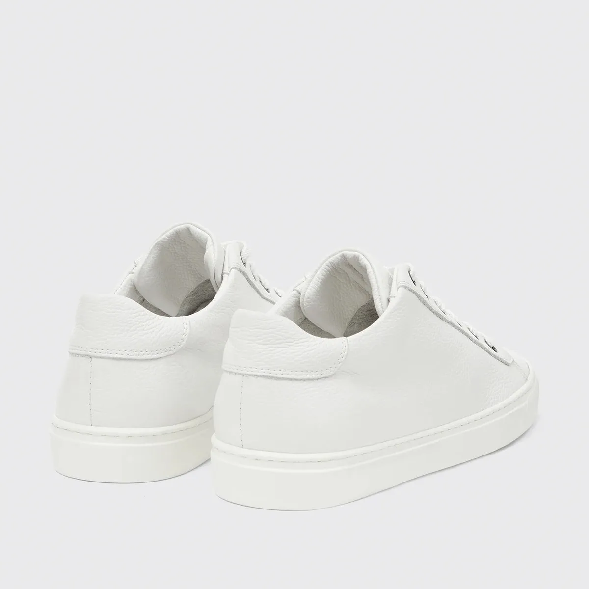 Harrys London - Travis Soft Milled Calf Trainers in White