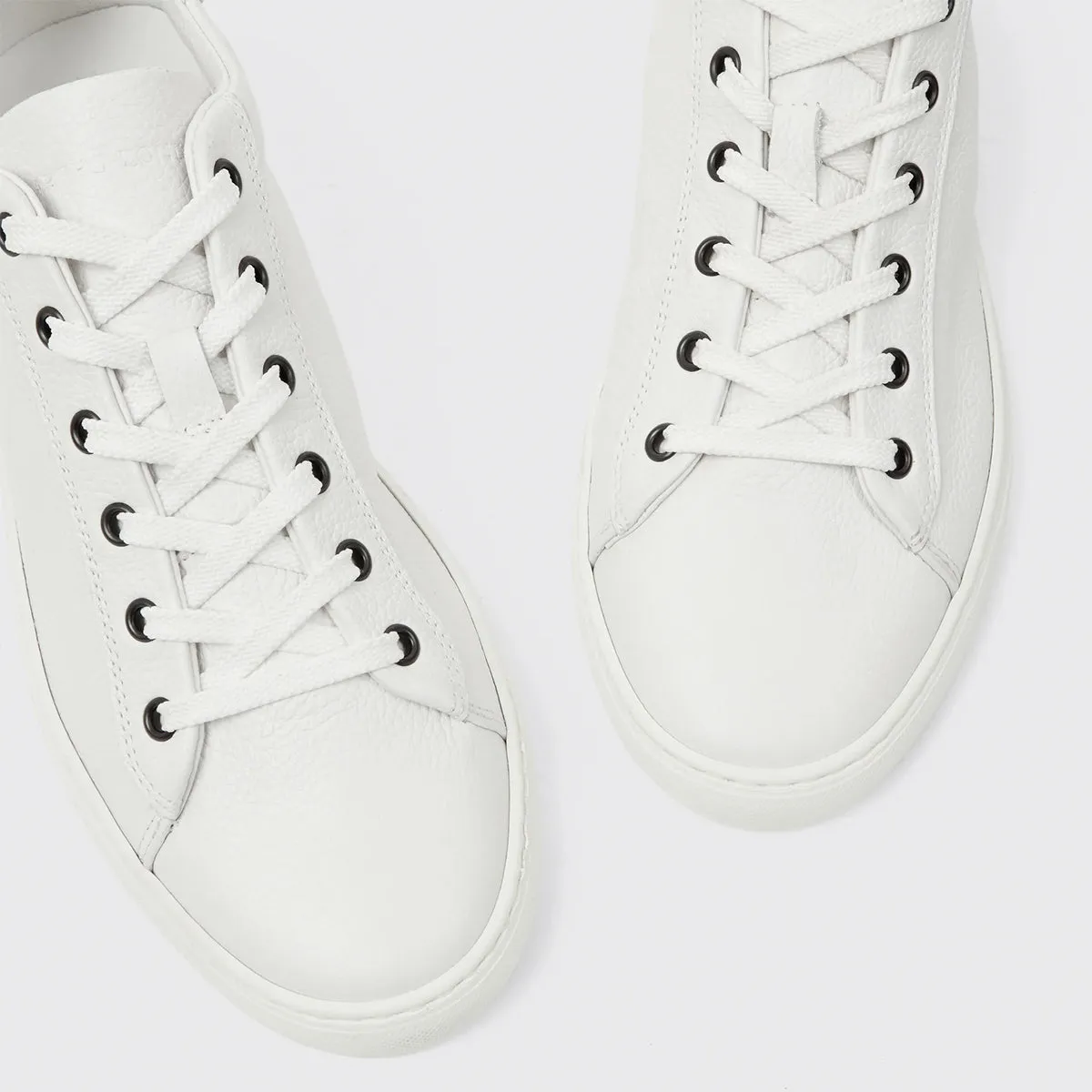 Harrys London - Travis Soft Milled Calf Trainers in White