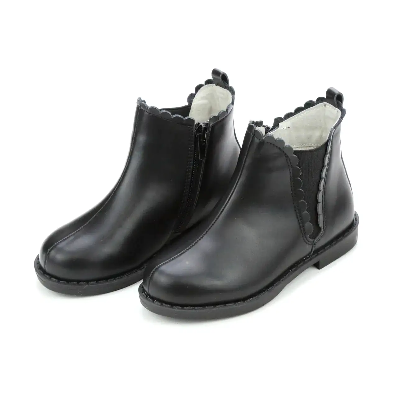 L'AMOUR - Nicola Scalloped Chelsea Boot Black