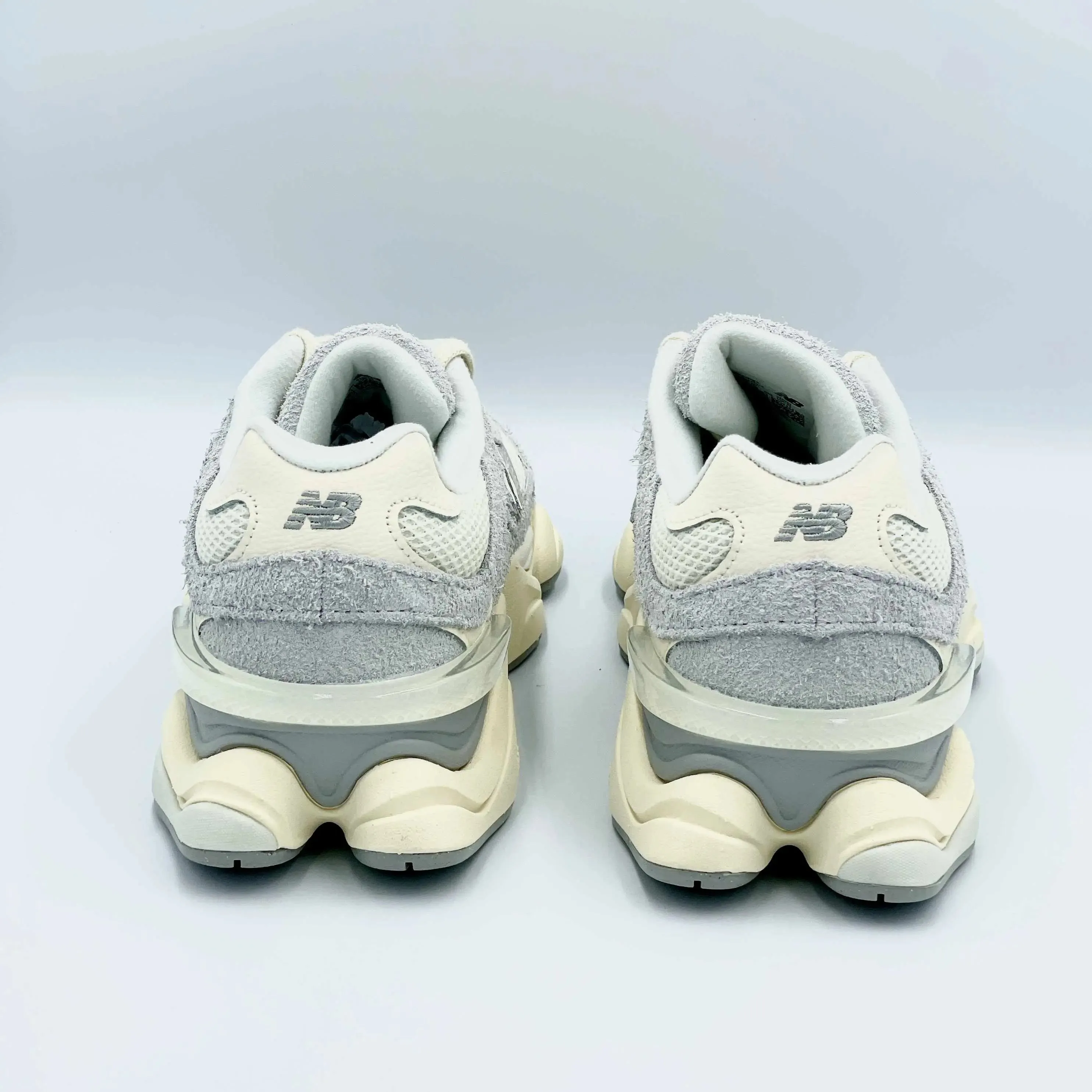 New Balance 9060 Quartz Grey