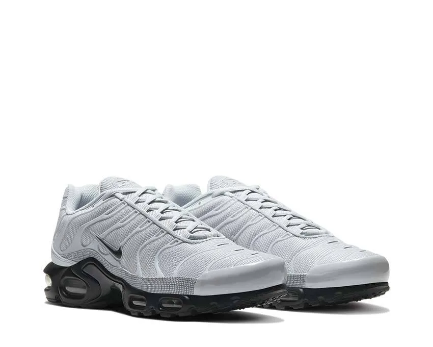 Nike Air Max Plus Platinum