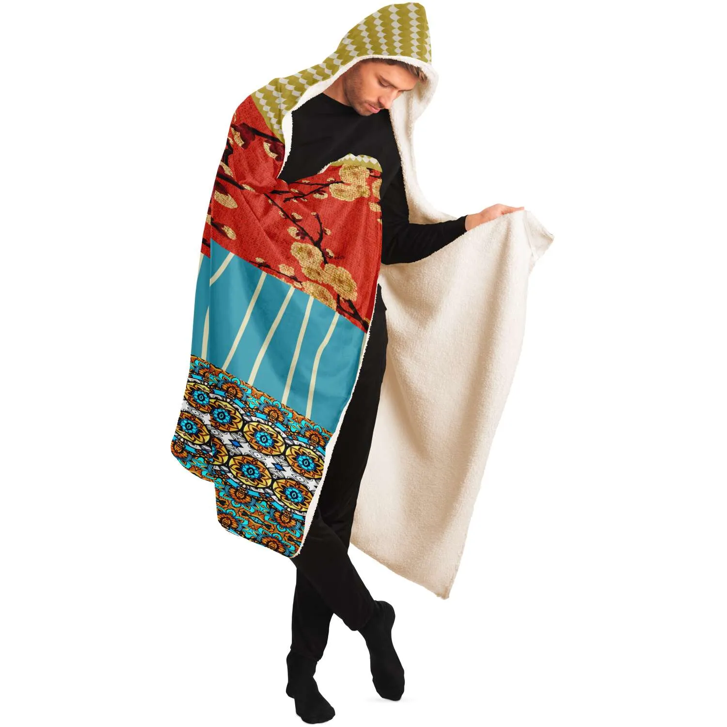 Sukiyaki Sherpa Fleece Hooded Blanket (3 Size Options)